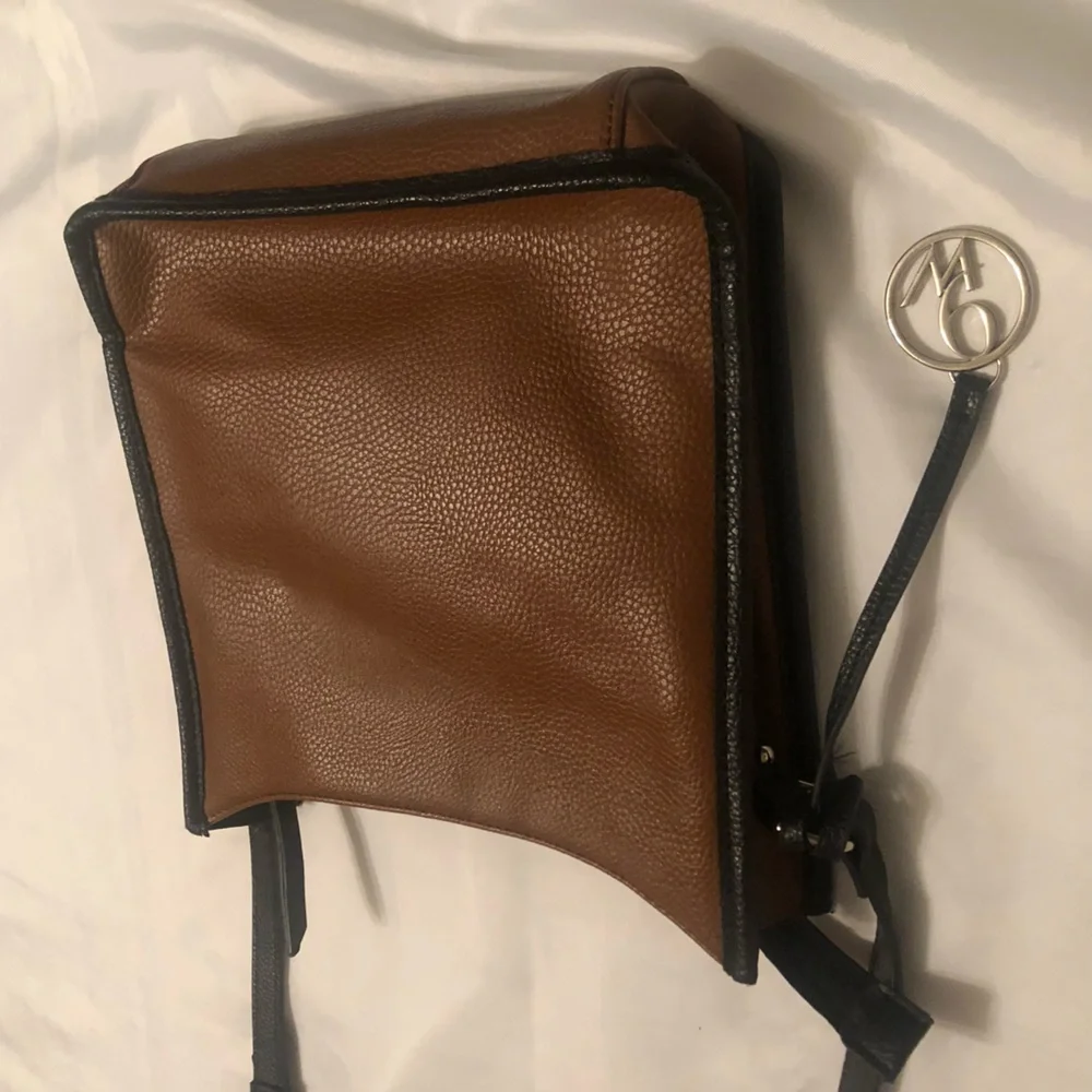 Nine West Brown and Black Pebbled Leather crossbody Messenger